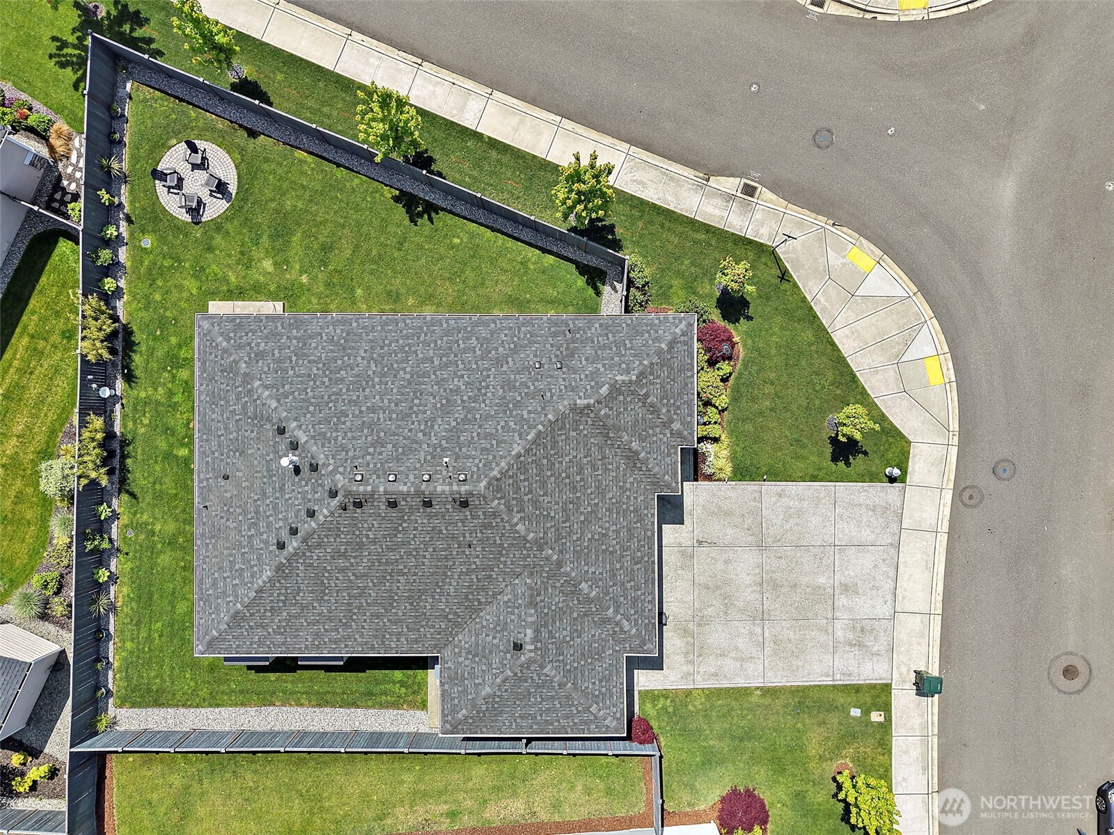 17715 125th Avenue E Puyallup WA 98374