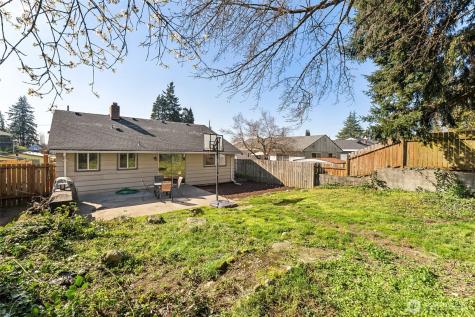 8635 S G Street Tacoma WA 98444