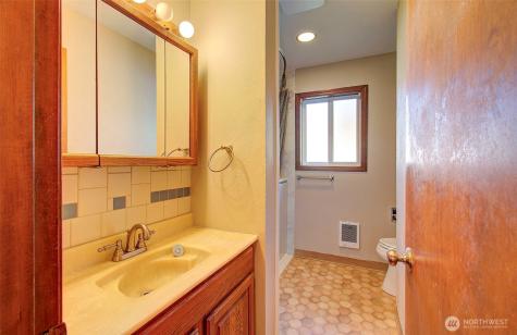 100 Inglewood Drive Longview WA 98632