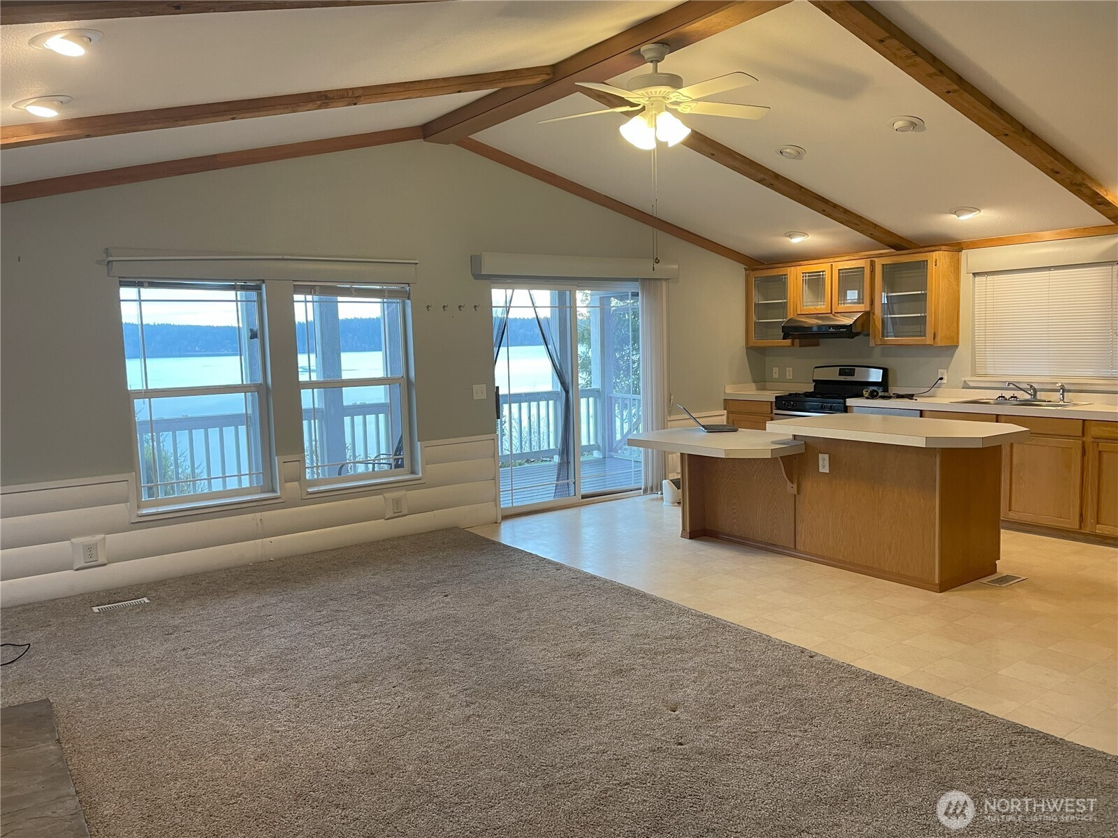7021 Cliff Avenue SW Longbranch WA 98351