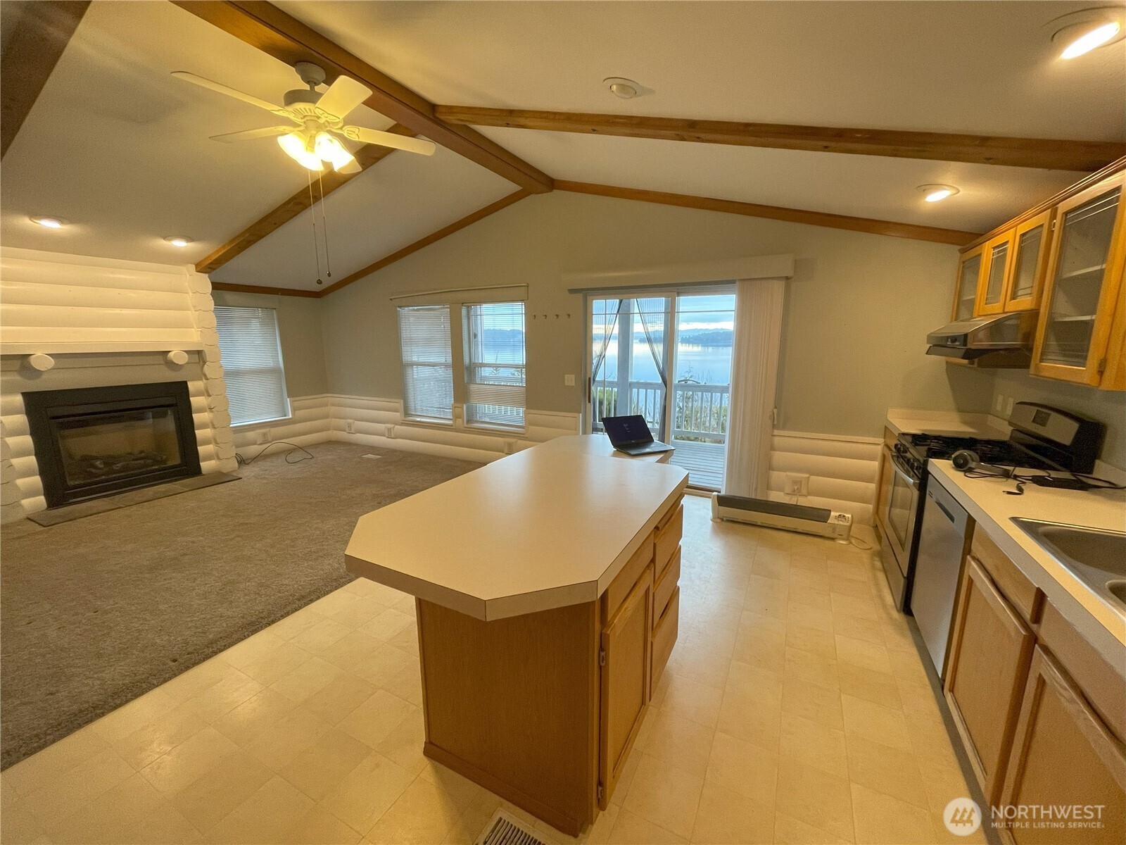 7021 Cliff Avenue SW Longbranch WA 98351