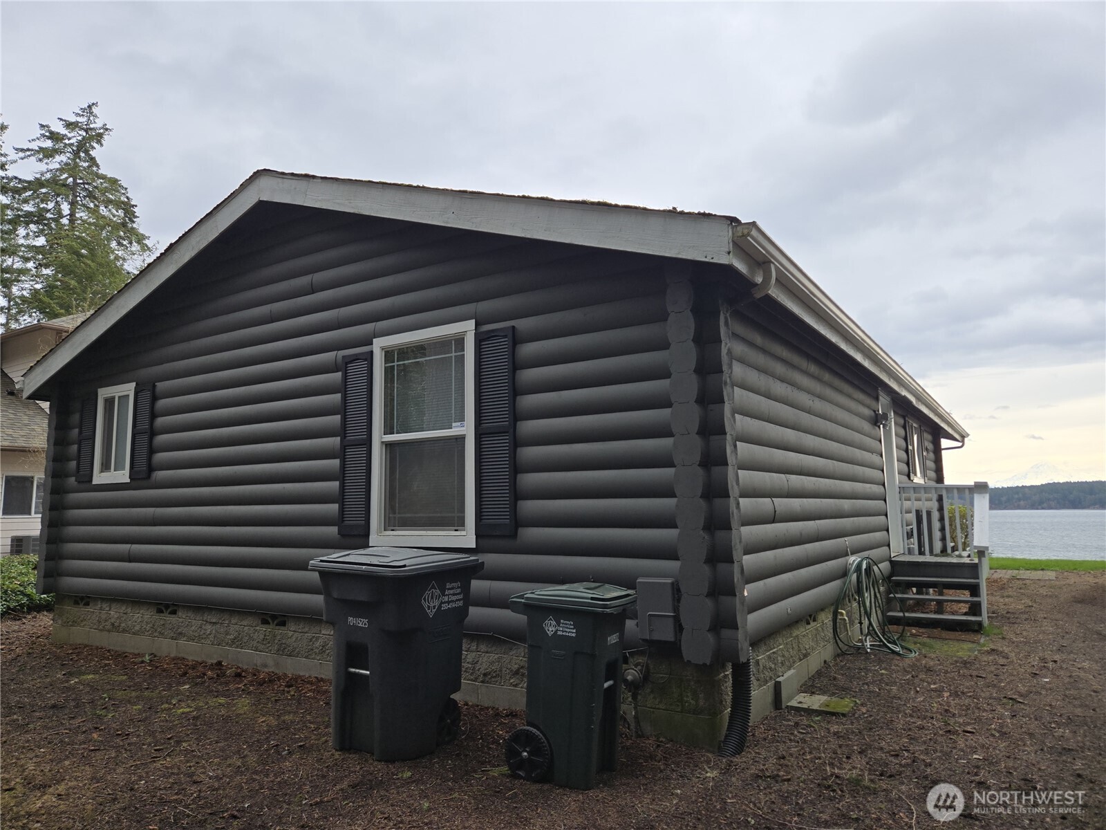 7021 Cliff Avenue SW Longbranch WA 98351