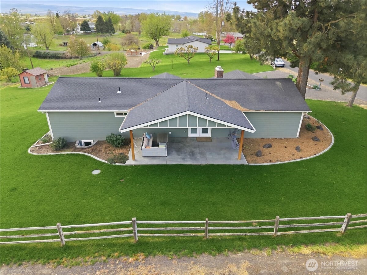 919 Stanley Drive College Place WA 99324