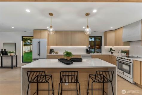 11715 SE 64th Street Bellevue WA 98006