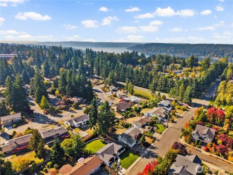 11715 SE 64th Street Bellevue WA 98006