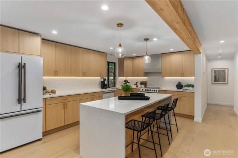 11715 SE 64th Street Bellevue WA 98006