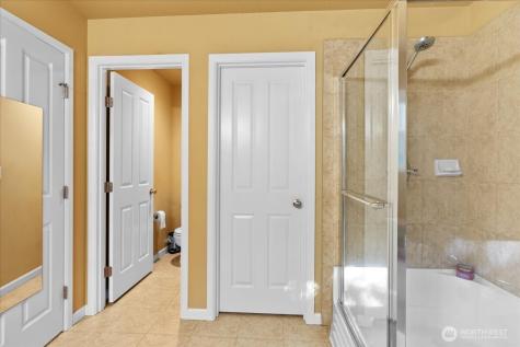 3028 183rd Place SE Bothell WA 98012