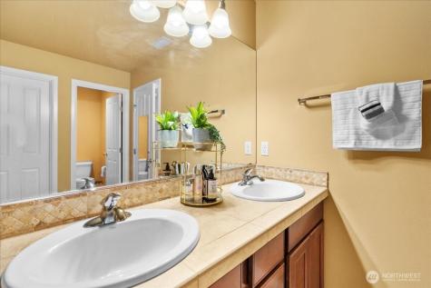 3028 183rd Place SE Bothell WA 98012