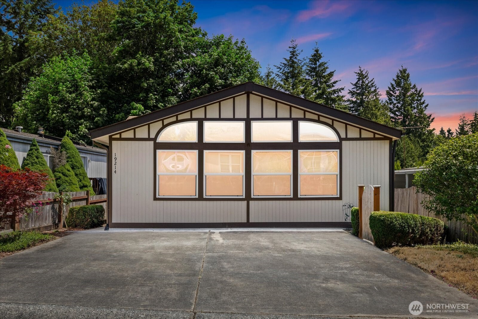 19214 129th Court NE Bothell WA 98011