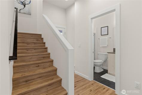 9518 Interlake Avenue N Seattle WA 98103