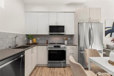 9518 Interlake Avenue N Seattle WA 98103
