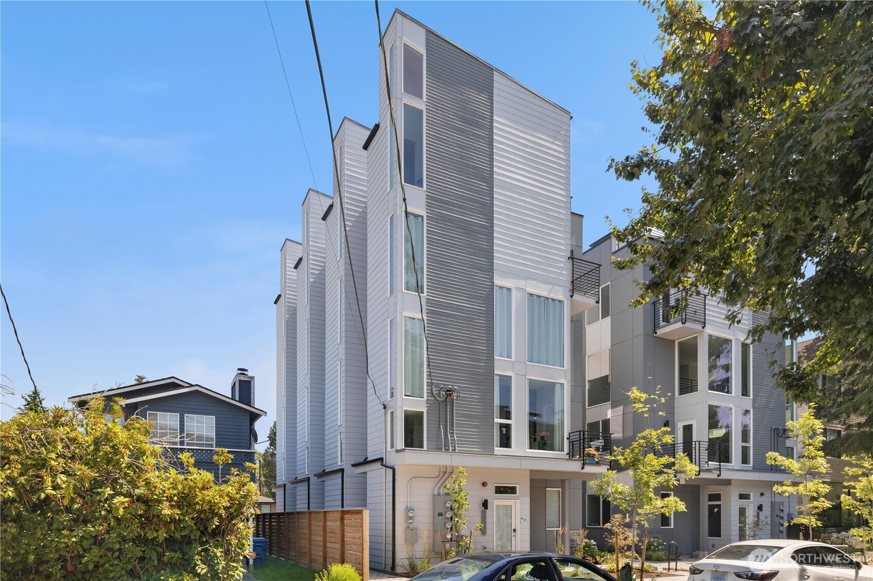 9518 Interlake Avenue N Seattle WA 98103