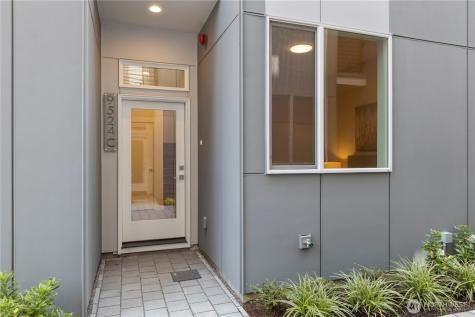 9518 Interlake Avenue N Seattle WA 98103