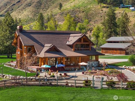 639 Twisp River Road Twisp WA 98856