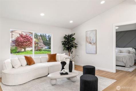 651 S 143rd Place Burien WA 98168