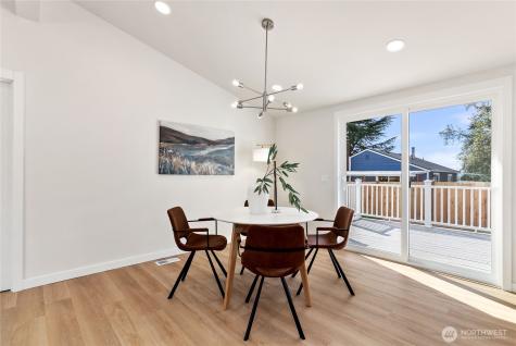 651 S 143rd Place Burien WA 98168