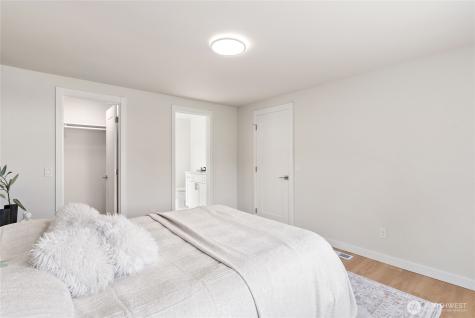 651 S 143rd Place Burien WA 98168