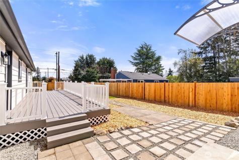 651 S 143rd Place Burien WA 98168