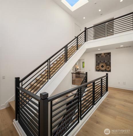 10411 NE 28th Place Bellevue WA 98004