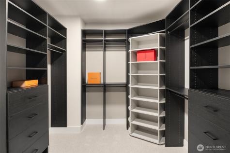 10411 NE 28th Place Bellevue WA 98004