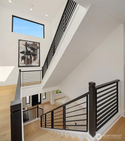 10411 NE 28th Place Bellevue WA 98004