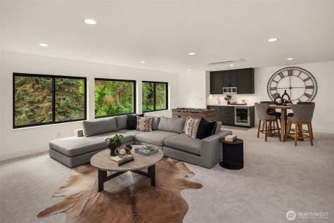 10411 NE 28th Place Bellevue WA 98004