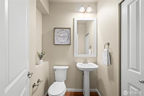 1167 32nd Place NE Auburn WA 98002