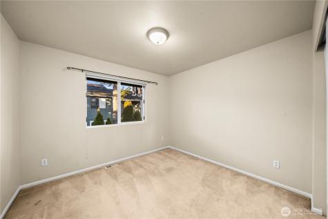 1167 32nd Place NE Auburn WA 98002