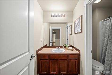 1167 32nd Place NE Auburn WA 98002