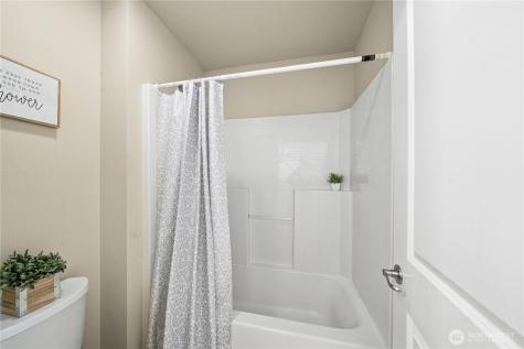 1167 32nd Place NE Auburn WA 98002