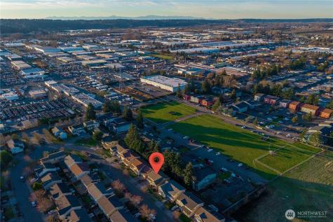 1167 32nd Place NE Auburn WA 98002