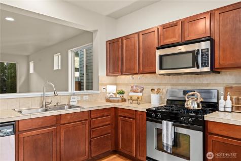 1167 32nd Place NE Auburn WA 98002