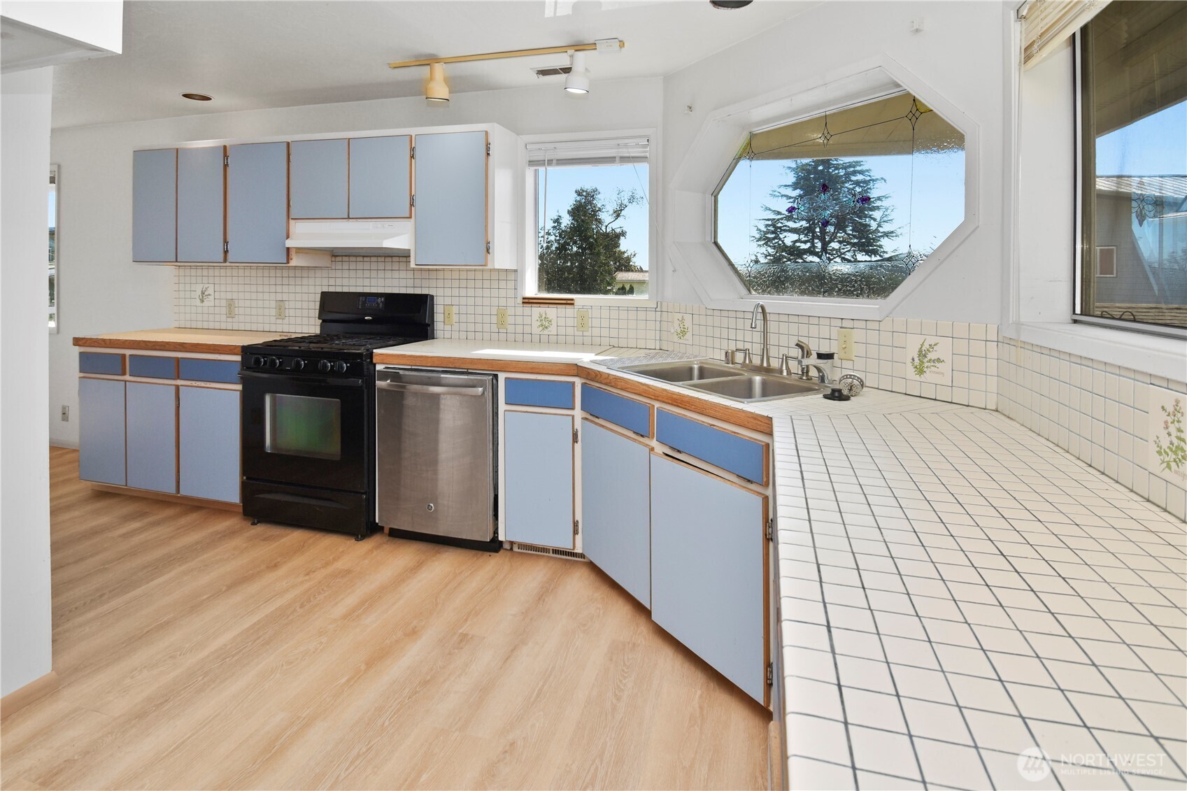 4149 Saltspring Drive Ferndale WA 98248