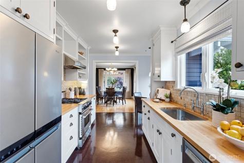 5151 S Orchard Street Seattle WA 98118