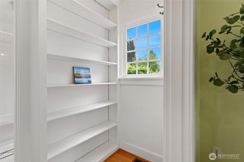 5151 S Orchard Street Seattle WA 98118