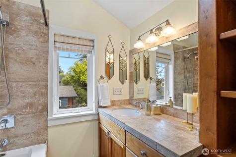5151 S Orchard Street Seattle WA 98118