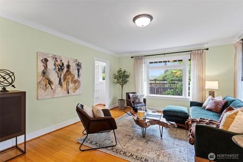 5151 S Orchard Street Seattle WA 98118