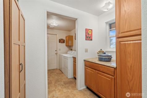 3351 179th Lane SE Tenino WA 98589