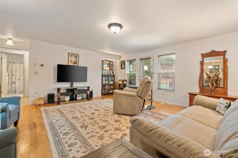 3351 179th Lane SE Tenino WA 98589