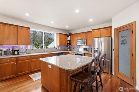 655 Joy Street Eatonville WA 98328