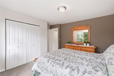 655 Joy Street Eatonville WA 98328