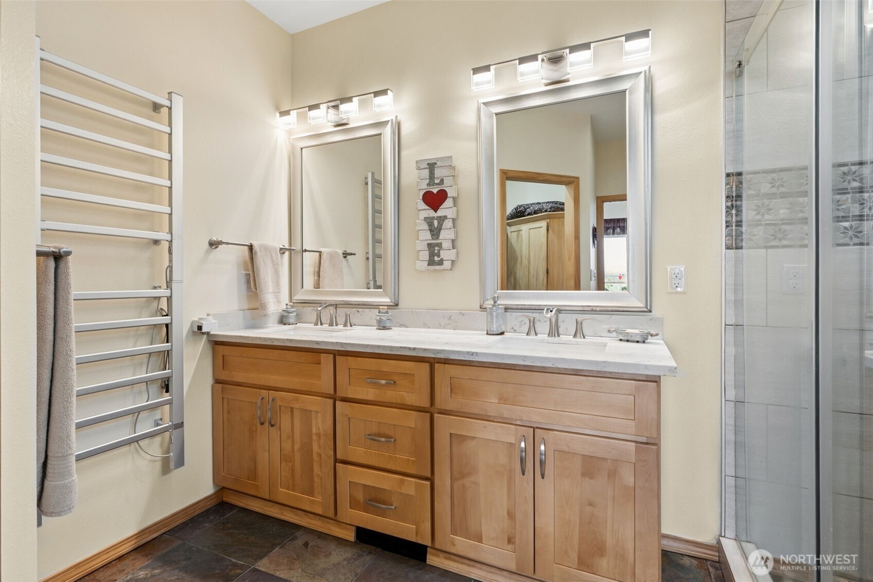 90 W Jeanne Saeger Loop Shelton WA 98584