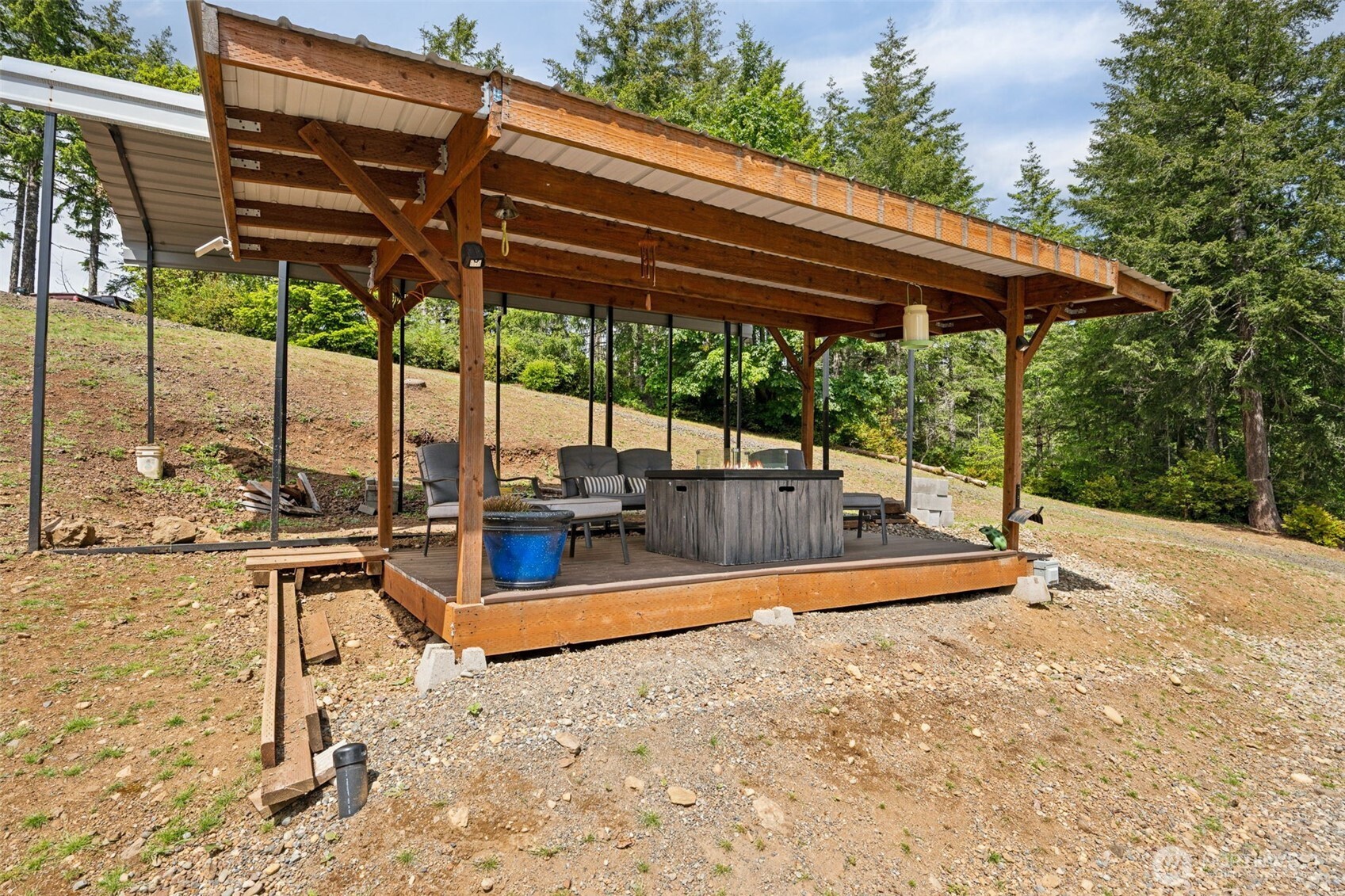 90 W Jeanne Saeger Loop Shelton WA 98584