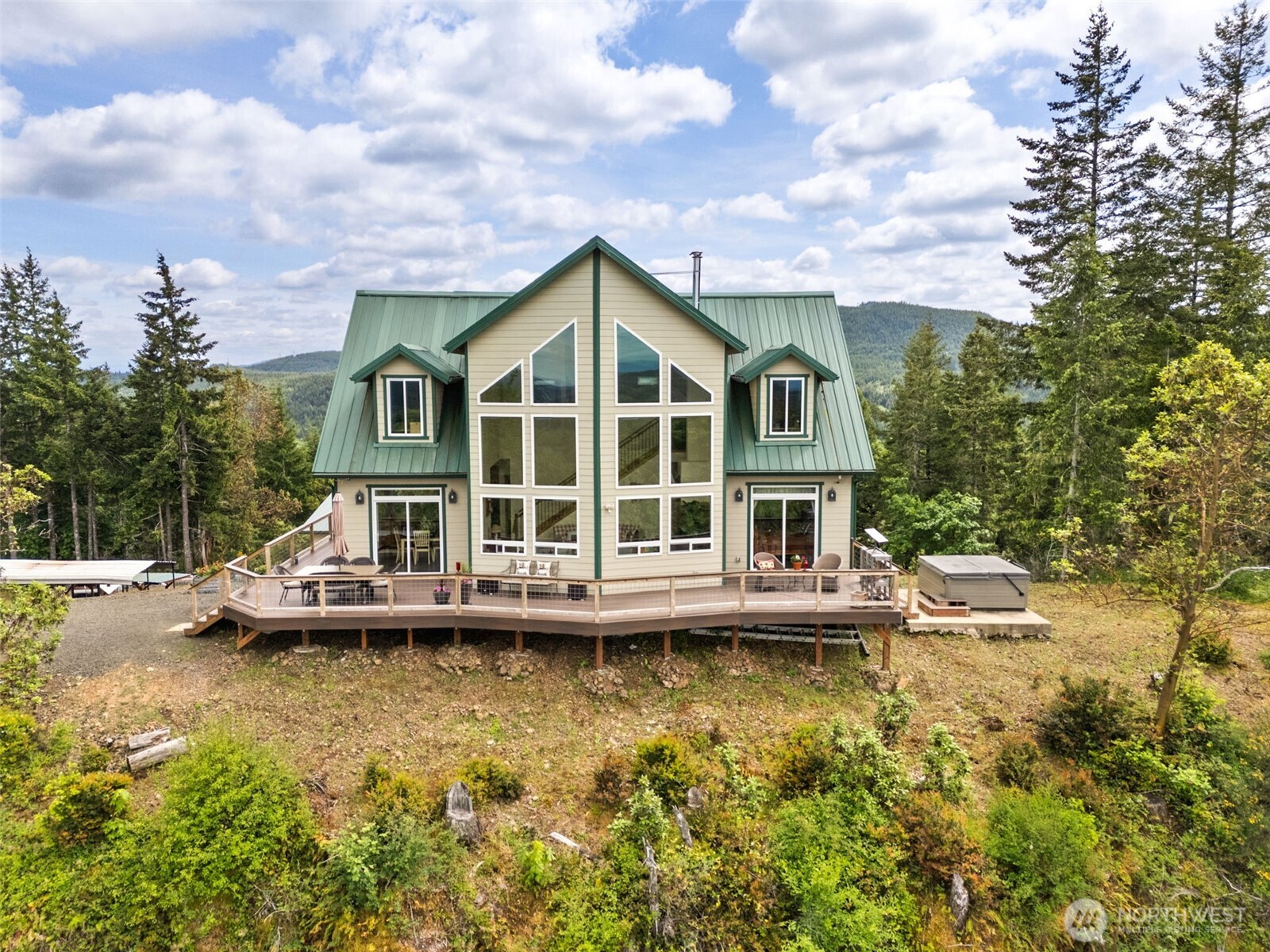 90 W Jeanne Saeger Loop Shelton WA 98584