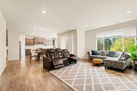 7913 39th Place NE Marysville WA 98270