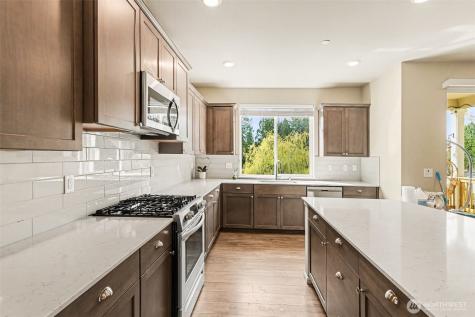 7913 39th Place NE Marysville WA 98270
