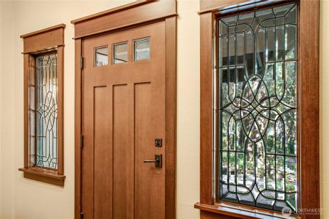 1815 102nd Place SE Bellevue WA 98004