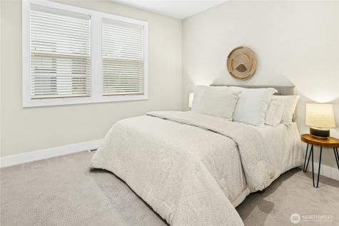 8784 NE Winslow Grove Court Bainbridge Island WA 98110