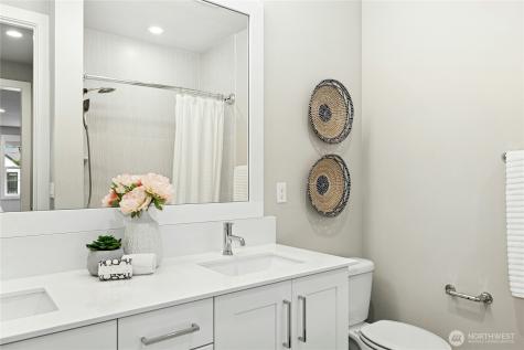 8784 NE Winslow Grove Court Bainbridge Island WA 98110