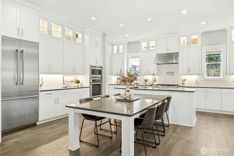 8784 NE Winslow Grove Court Bainbridge Island WA 98110